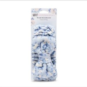 Wet Brush x LoveShackFancy Wash Cotton Headband - Everblooming
Rosettes